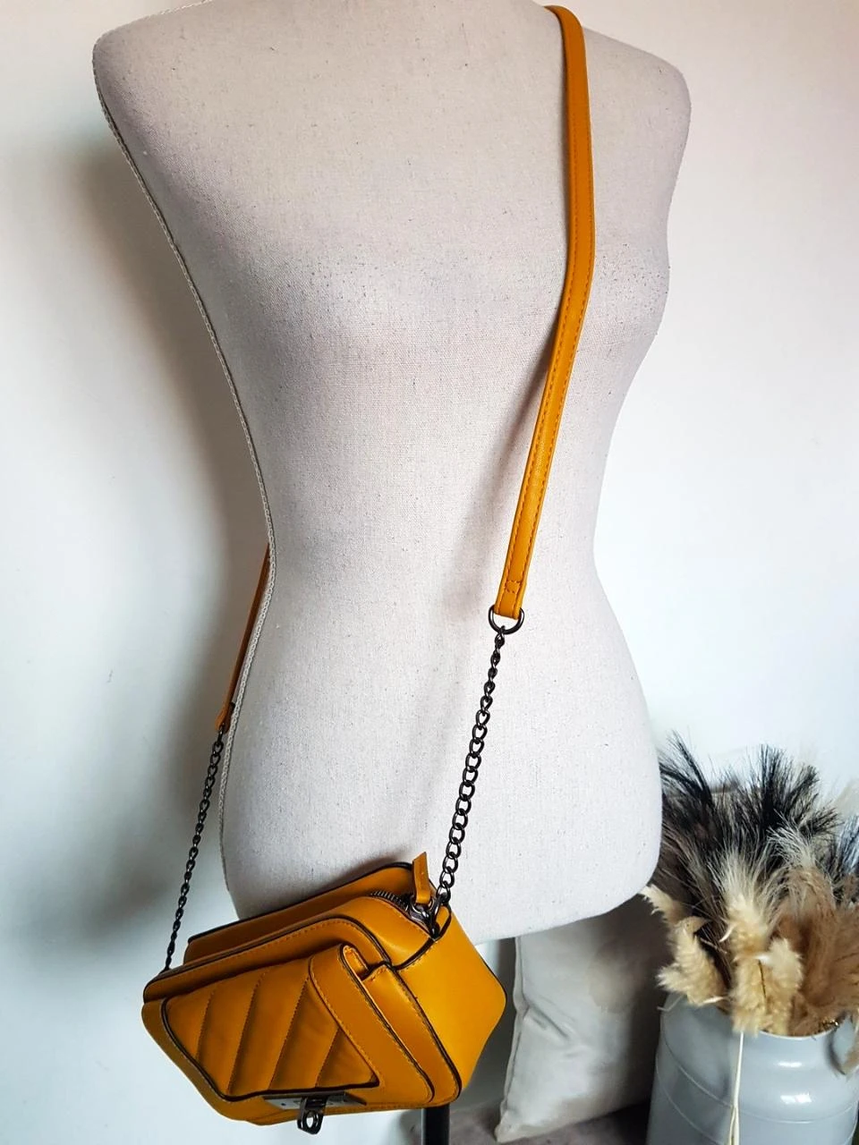 👜 Kleine gewatteerd gele mosterd schoudertas • Primark💛 – photo 2